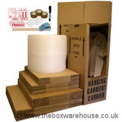 Extra large house removals kit with bubblewrap, tape and dispenser.